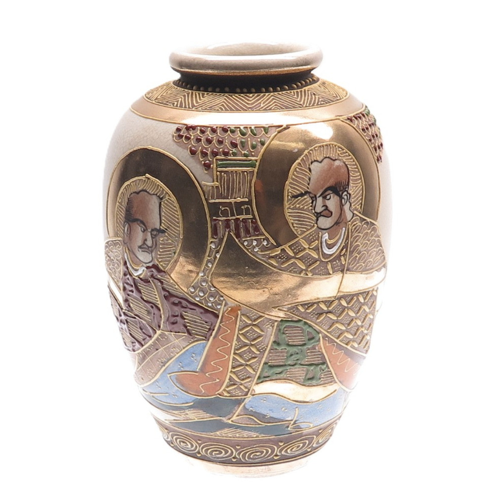 Antique Late XIX Gold-Painted Storyteller Collectable Japanese Satsuma Vase